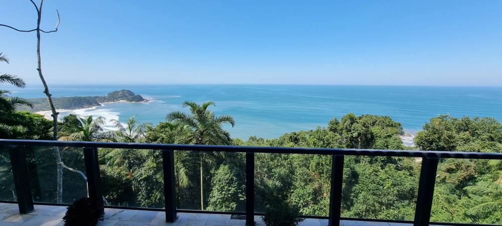 Casa no Condomínio Tijucopava Guarujá — Villa 208