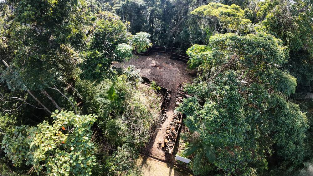 Terreno no Condomínio Iporanga Guarujá — Terreno 415