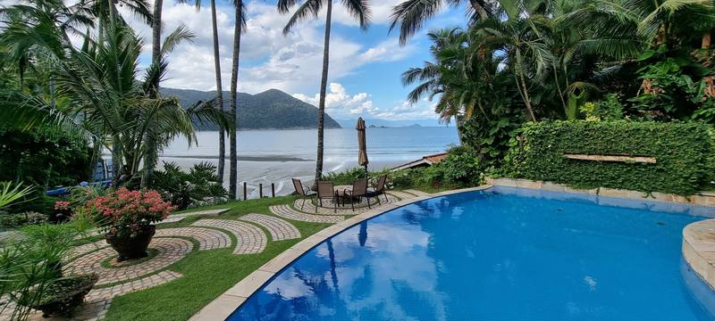 Casa no Condomínio Iporanga Guarujá — Villa 497