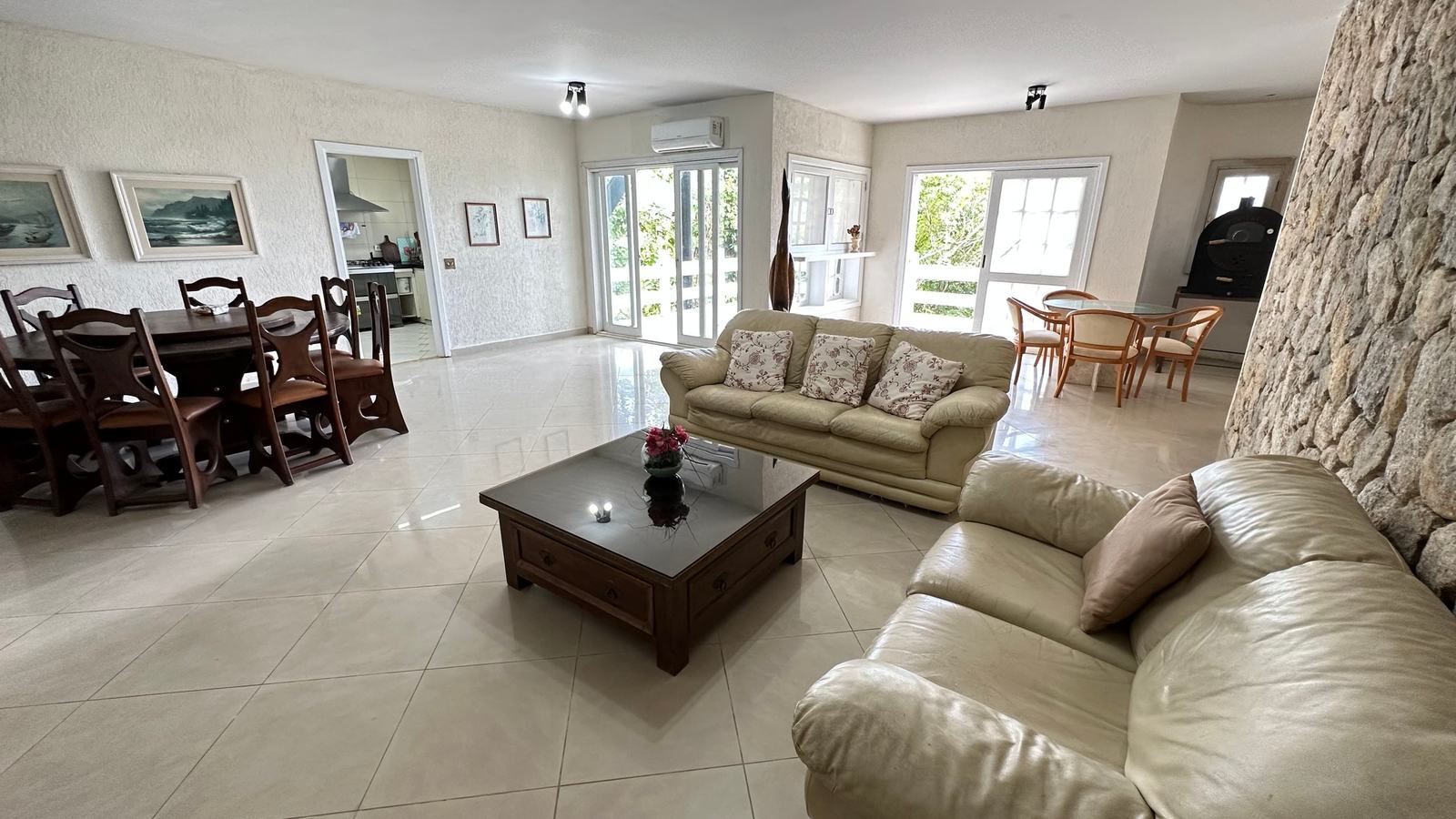 Ambiente interno 1 — São Pedro, Guarujá, à venda, Casa