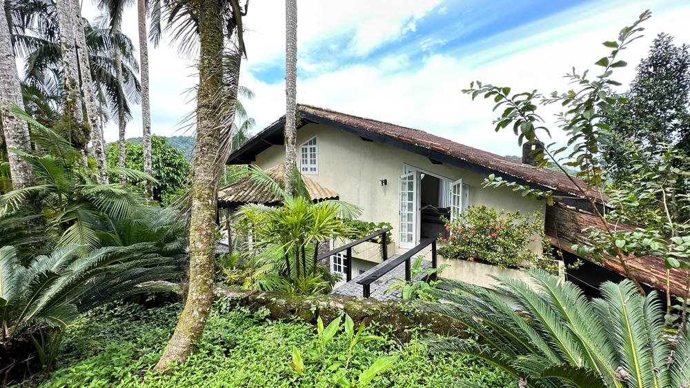 Casa no Condomínio São Pedro Guarujá — Villa 141