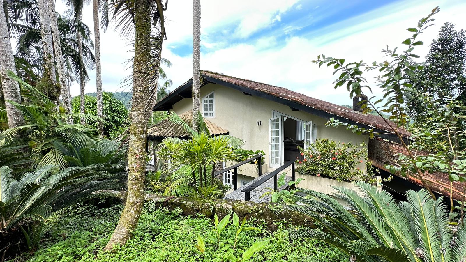 Foto 1 — São Pedro, Guarujá, à venda, Casa