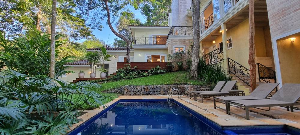 Casa no Condomínio Iporanga Guarujá — Villa 462
