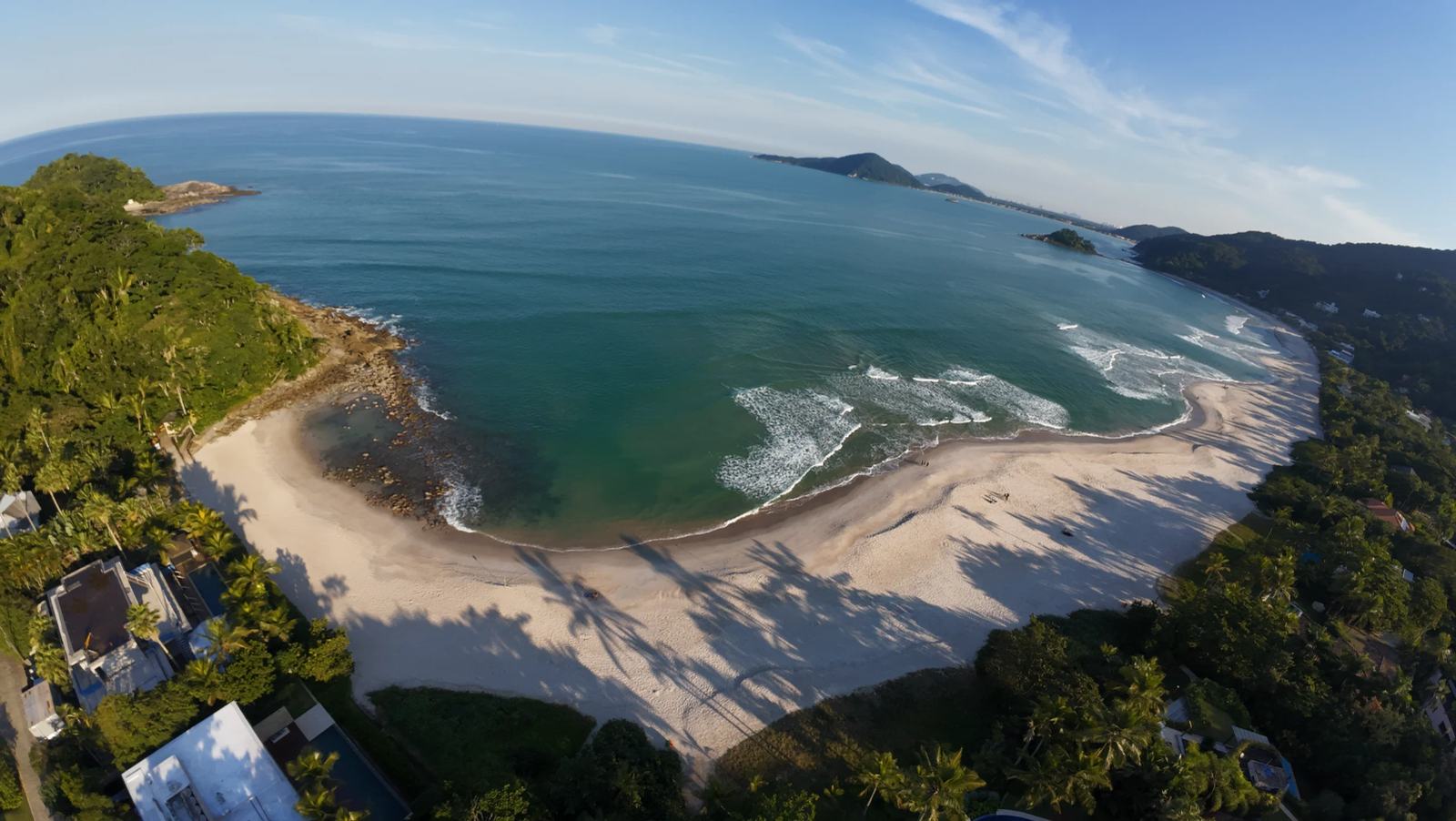 Vista aérea 3 — Iporanga, Guarujá, à venda e para locação, Casa