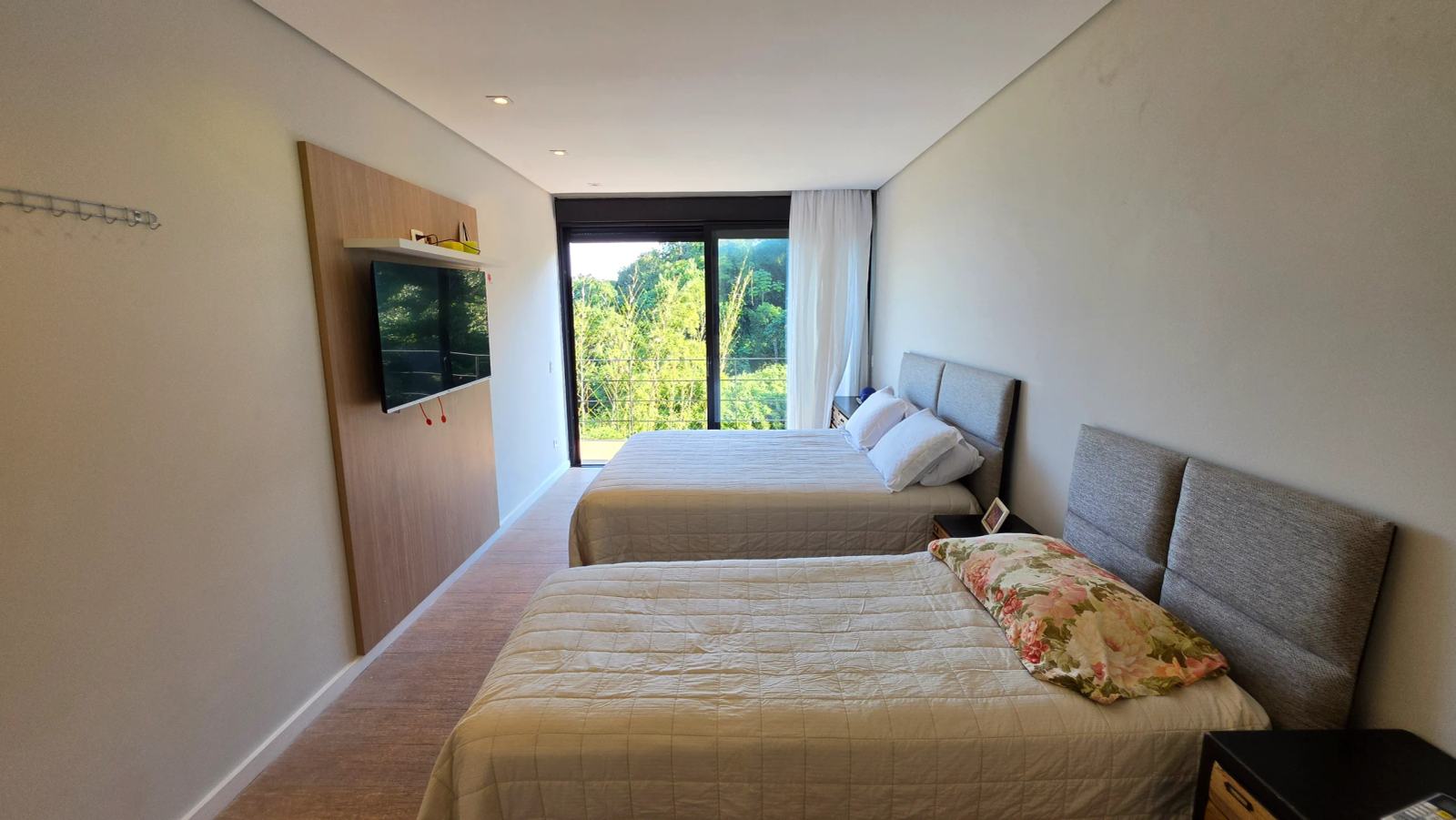 Suíte 2 — Iporanga, Guarujá, à venda e para locação, Casa