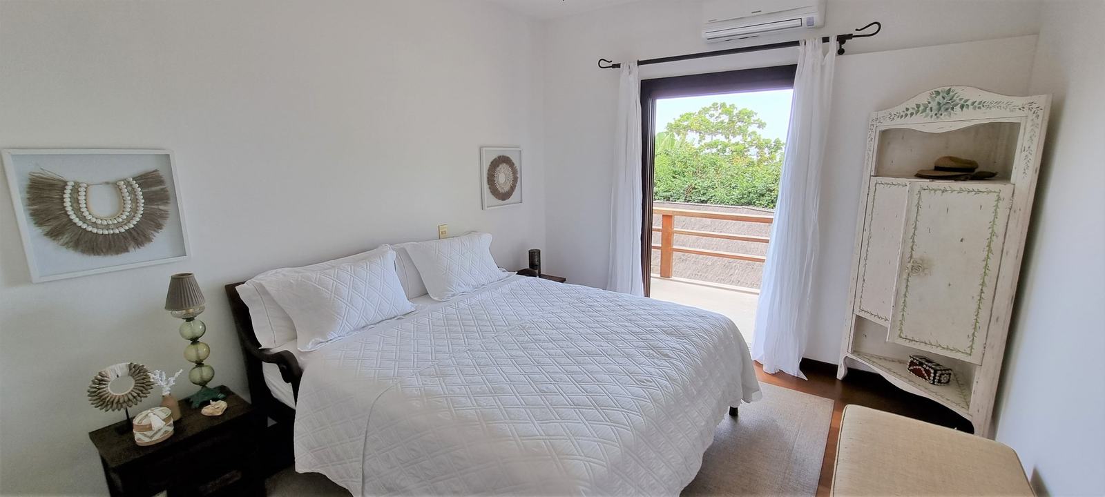 Suites (15)