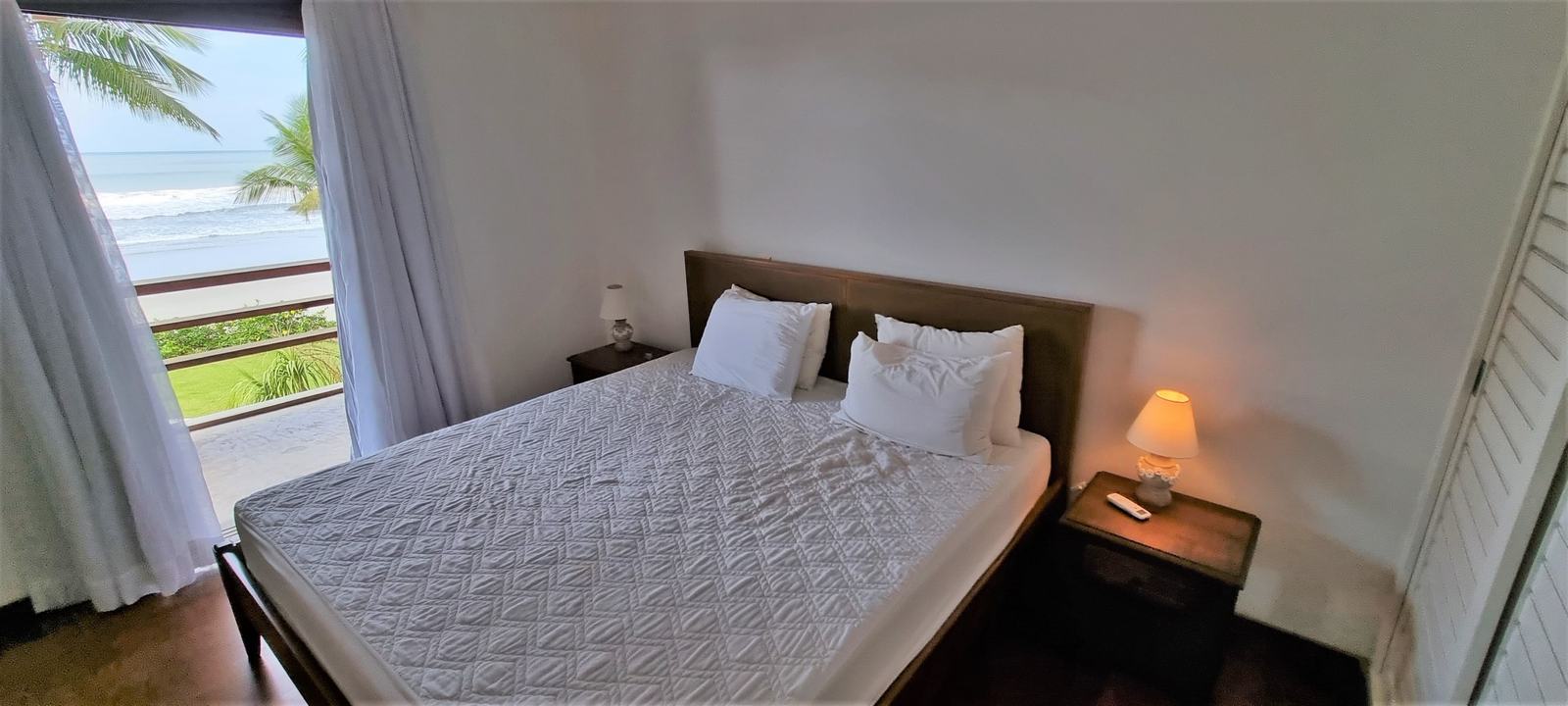 Suites (4)