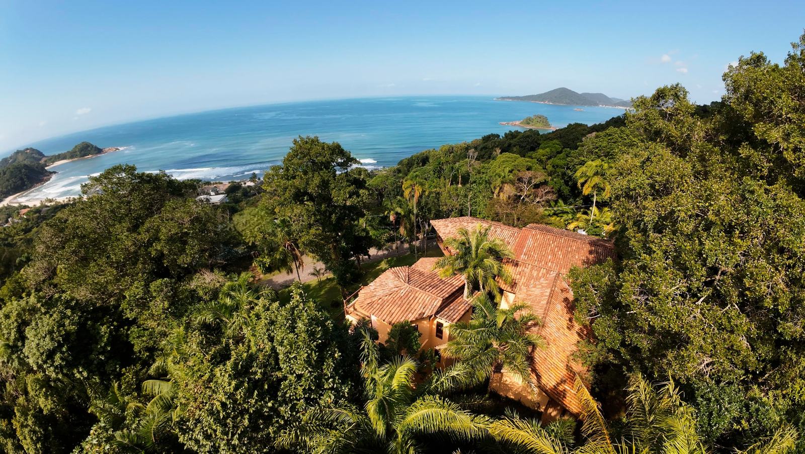 Fachada — São Pedro, Guarujá, à venda e para locação, Casa