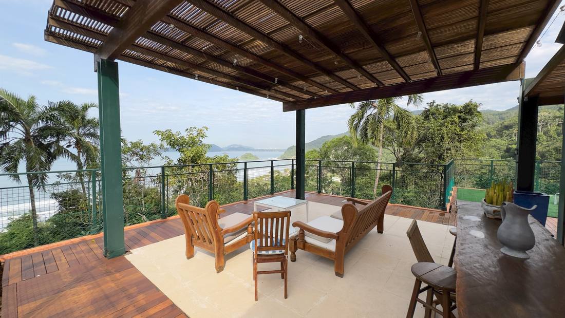 Casa no Condomínio Iporanga Guarujá — Villa 438