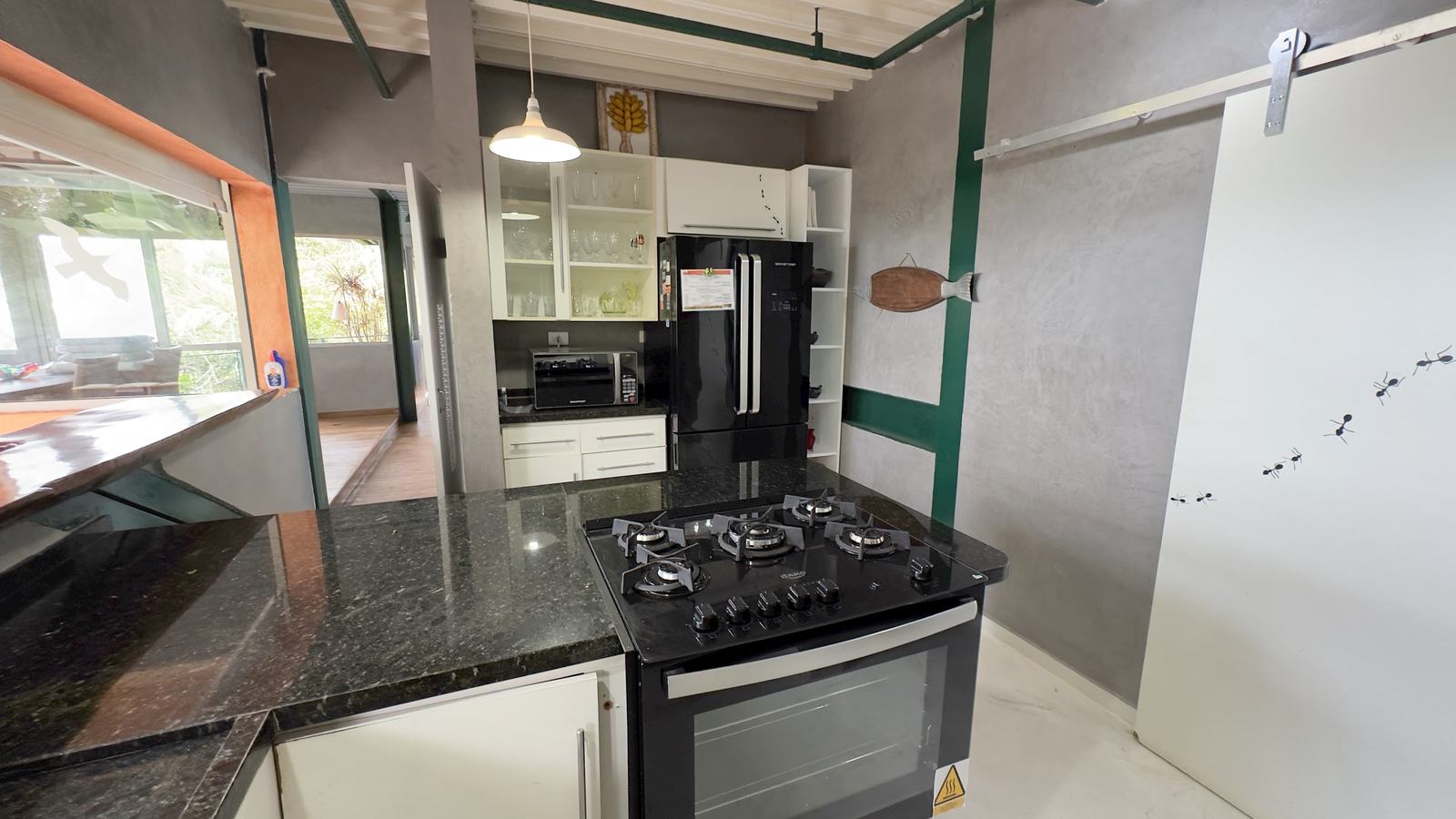 Área de serviço 1 — Iporanga, Guarujá, à venda e para locação, Casa