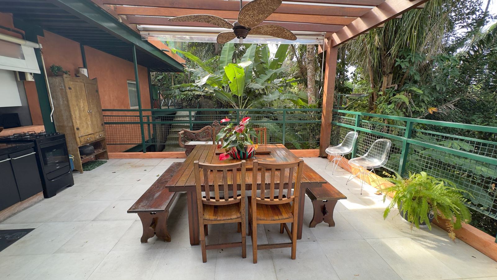 Área externa 10 — Iporanga, Guarujá, à venda e para locação, Casa