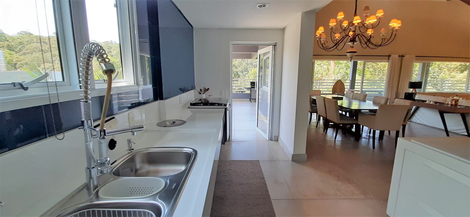 Área de serviço 1 — São Pedro, Guarujá, à venda, Casa