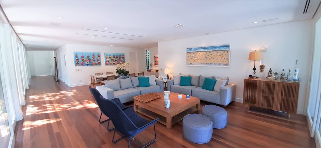Casa no Condomínio Iporanga Guarujá — Villa 451