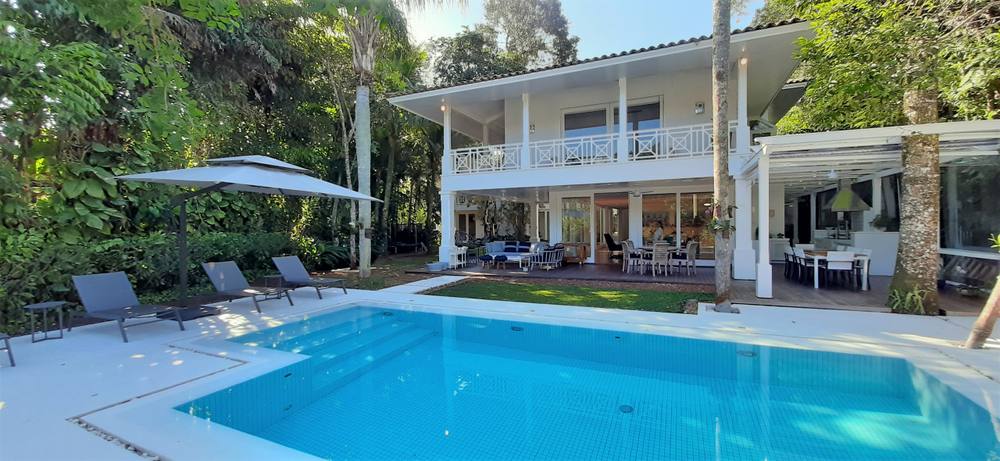 Casa no Condomínio Iporanga Guarujá — Villa 451