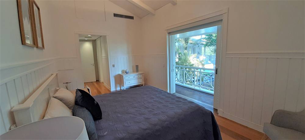 Casa no Condomínio Iporanga Guarujá — Villa 451