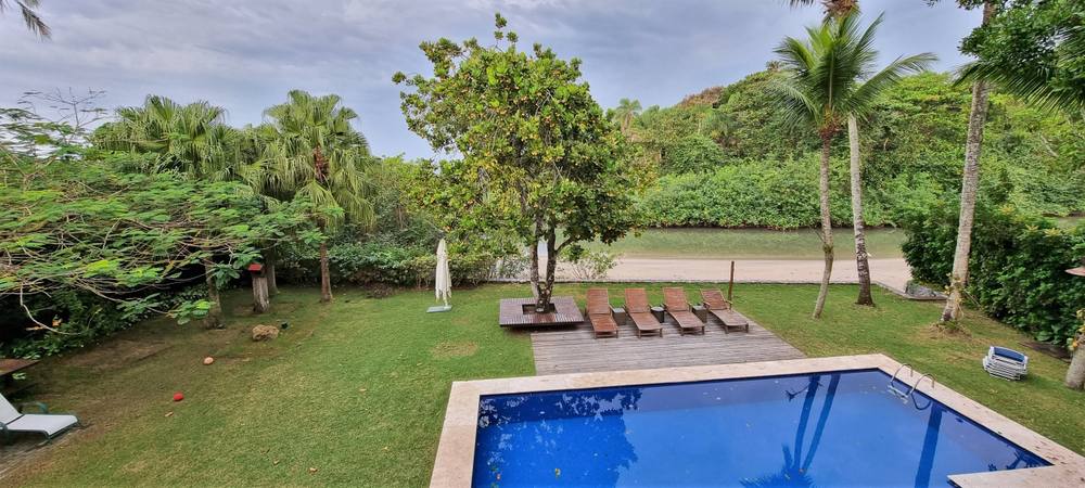 Casa no Condomínio Iporanga Guarujá — Villa 454