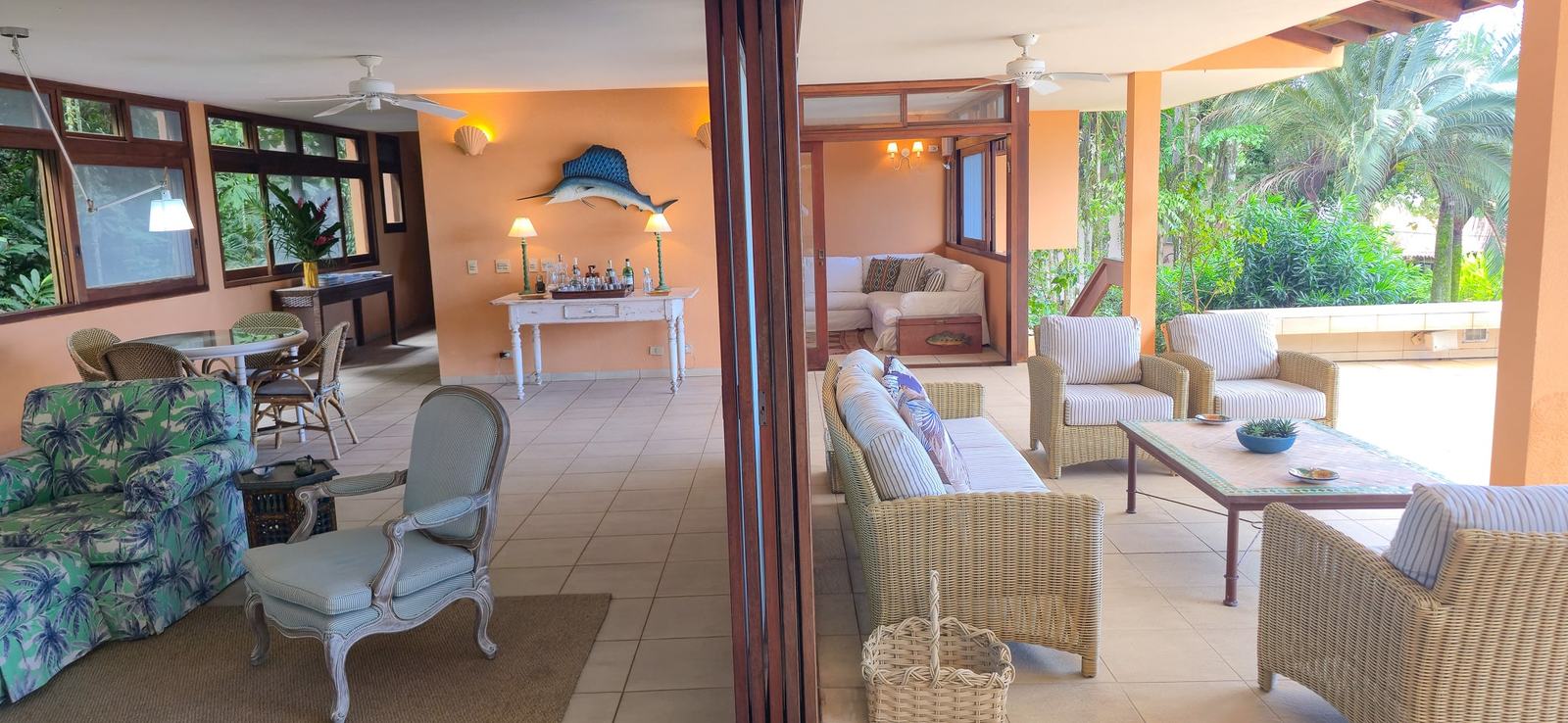 Ambiente interno 10 — São Pedro, Guarujá, à venda e para locação, Casa
