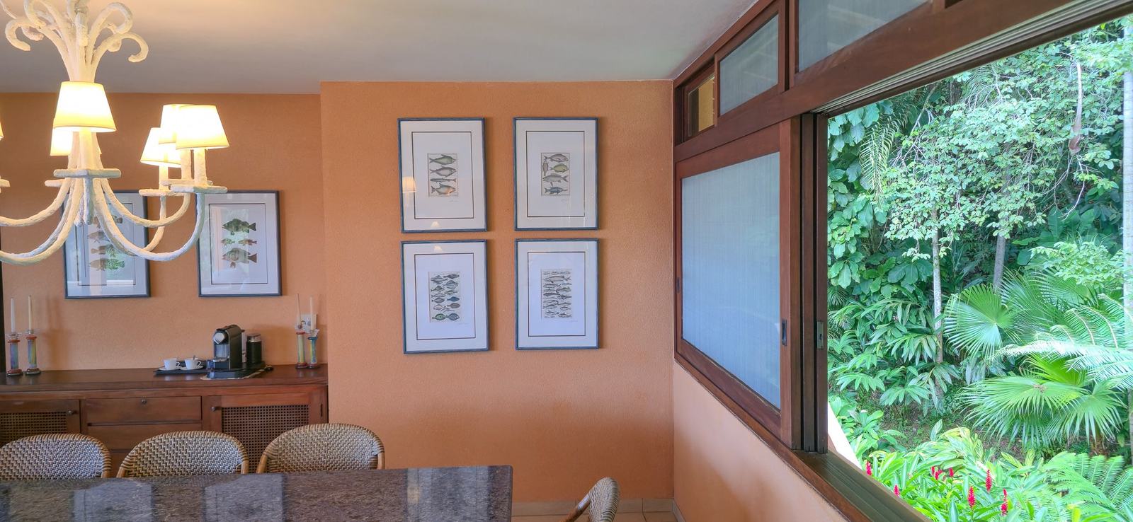Ambiente interno 3 — São Pedro, Guarujá, à venda e para locação, Casa