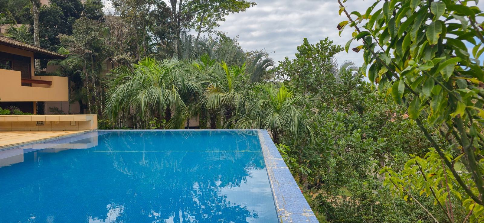 Área externa 10 — São Pedro, Guarujá, à venda e para locação, Casa