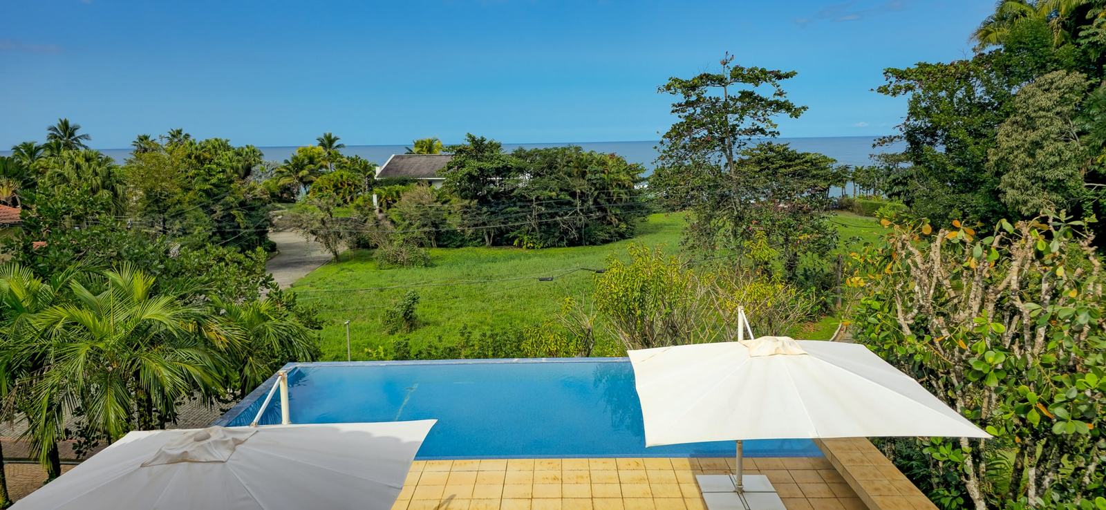 Suíte 5 — São Pedro, Guarujá, à venda e para locação, Casa