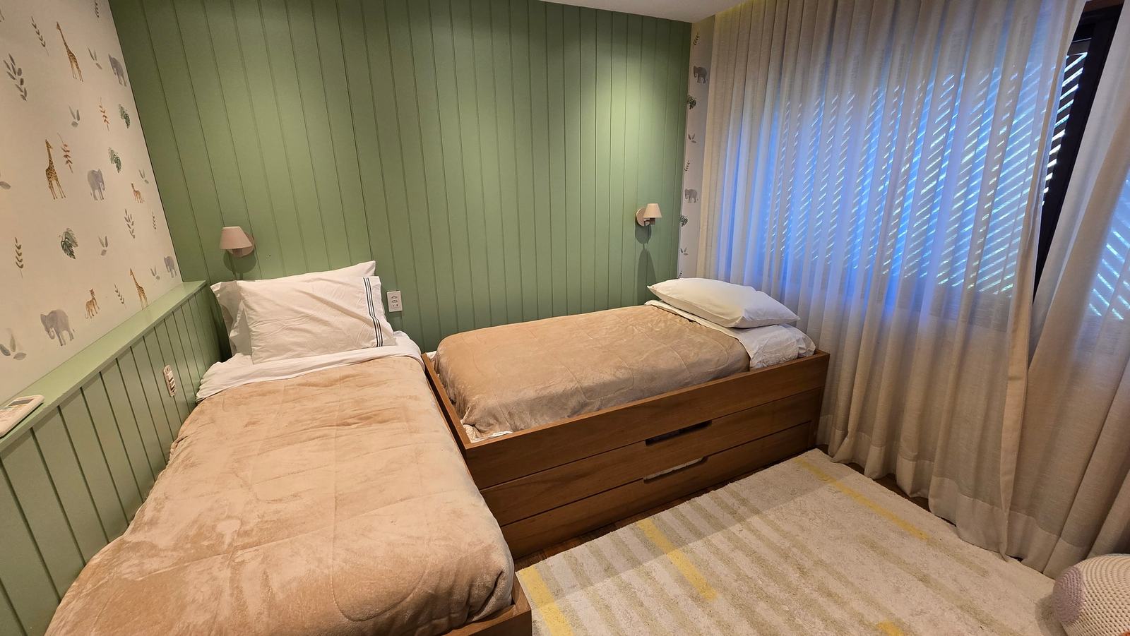Suíte 1 — Fazenda Boa Vista, Porto Feliz, para locação, Casa