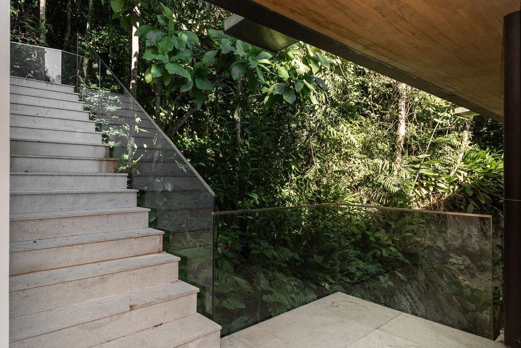 Ambiente interno 3 — São Pedro, Guarujá, à venda e para locação, Casa