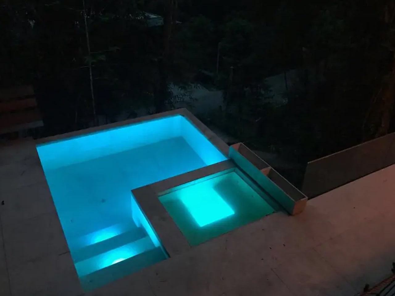 Área externa 3 — São Pedro, Guarujá, à venda e para locação, Casa