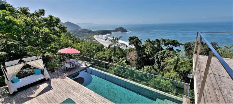 Casa no Condomínio Tijucopava Guarujá — Villa 202