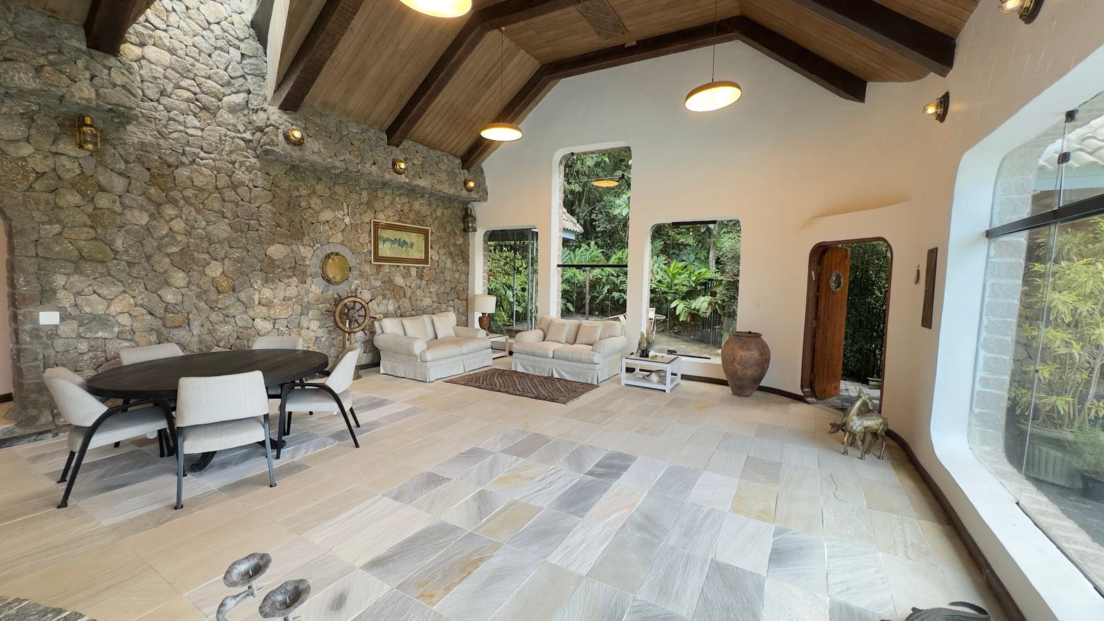 Ambiente interno 16 — São Pedro, Guarujá, à venda e para locação, Casa