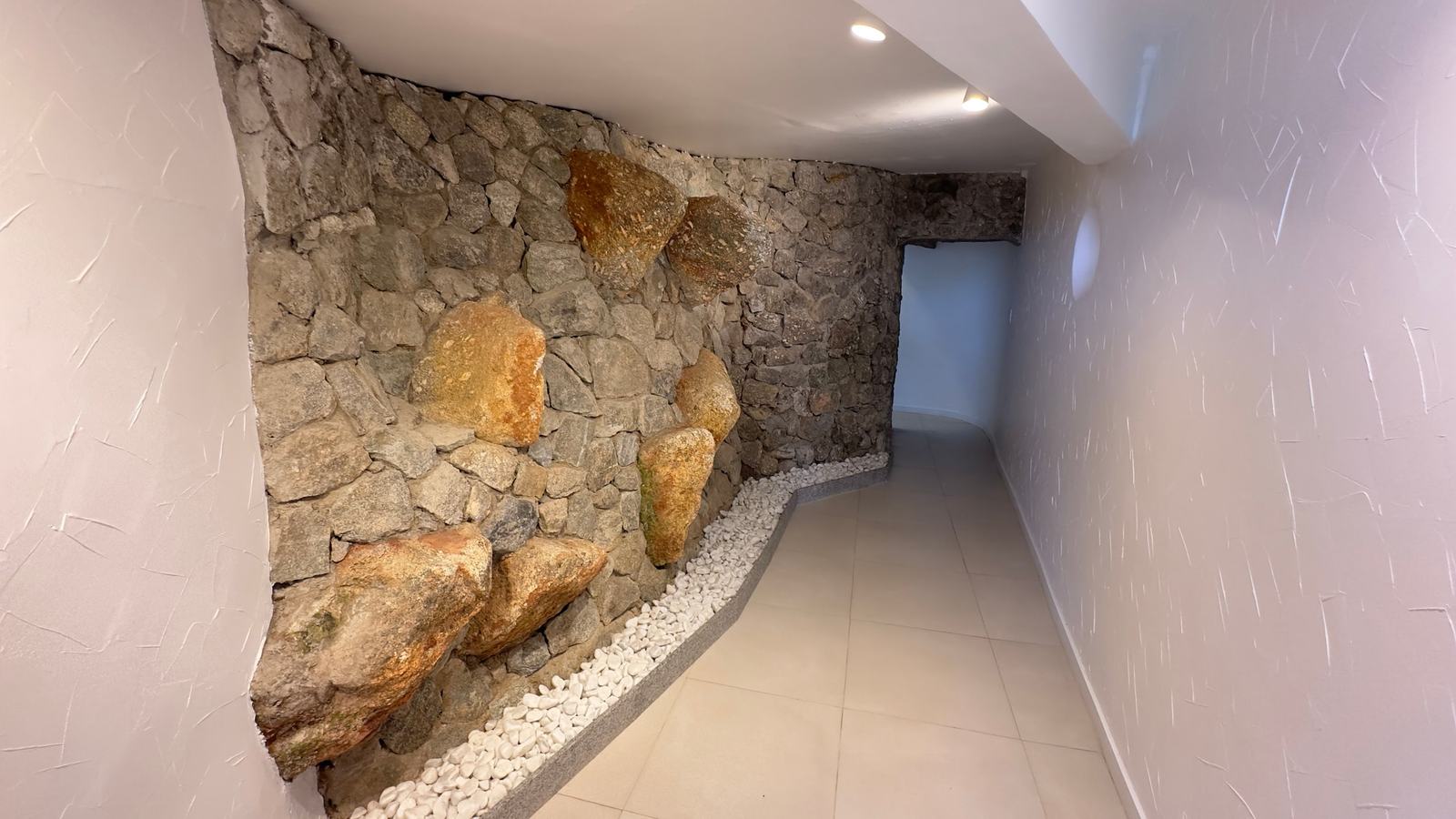 Suíte 15 — São Pedro, Guarujá, à venda e para locação, Casa