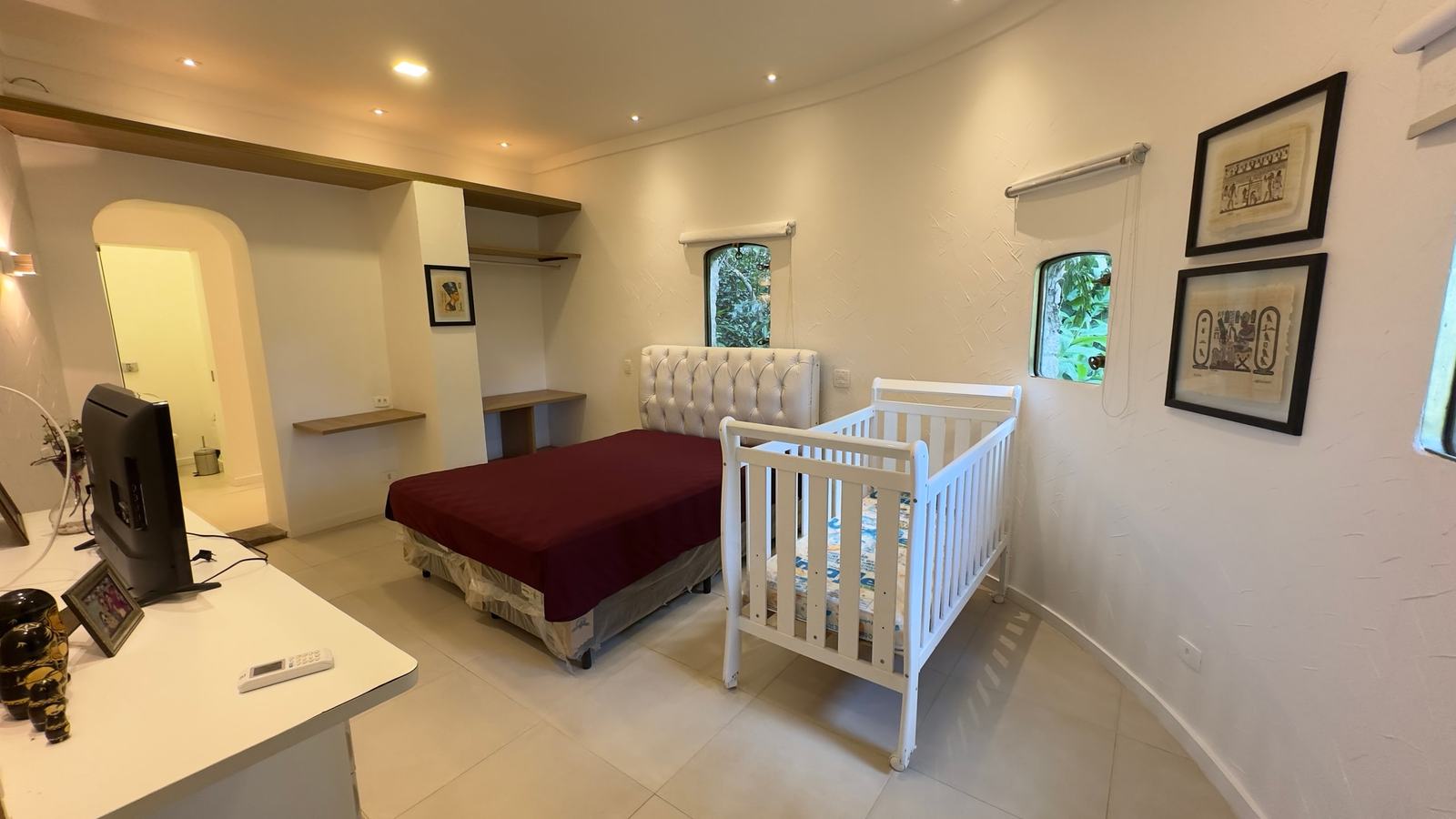 Suíte 5 — São Pedro, Guarujá, à venda e para locação, Casa