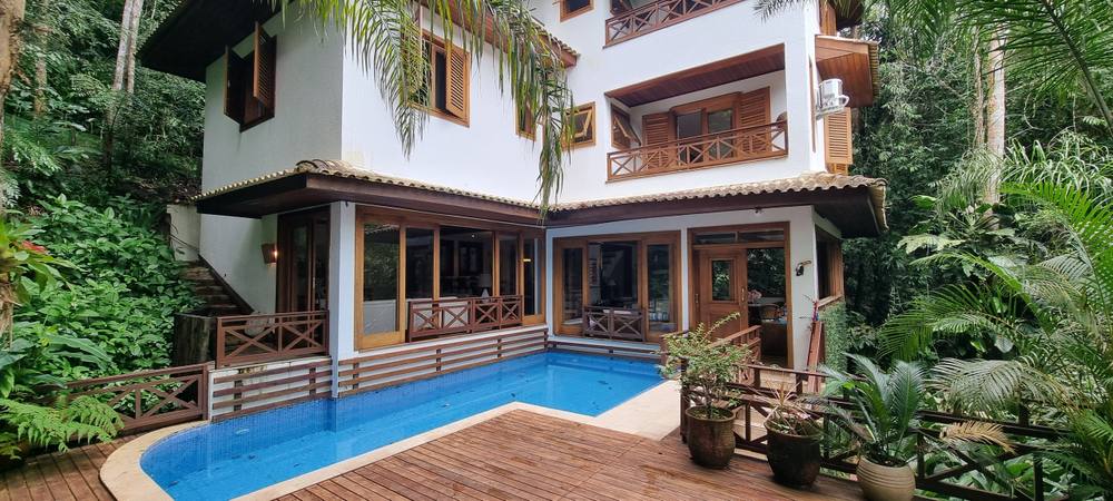 Imóvel no Condomínio Iporanga Guarujá — Villa 403