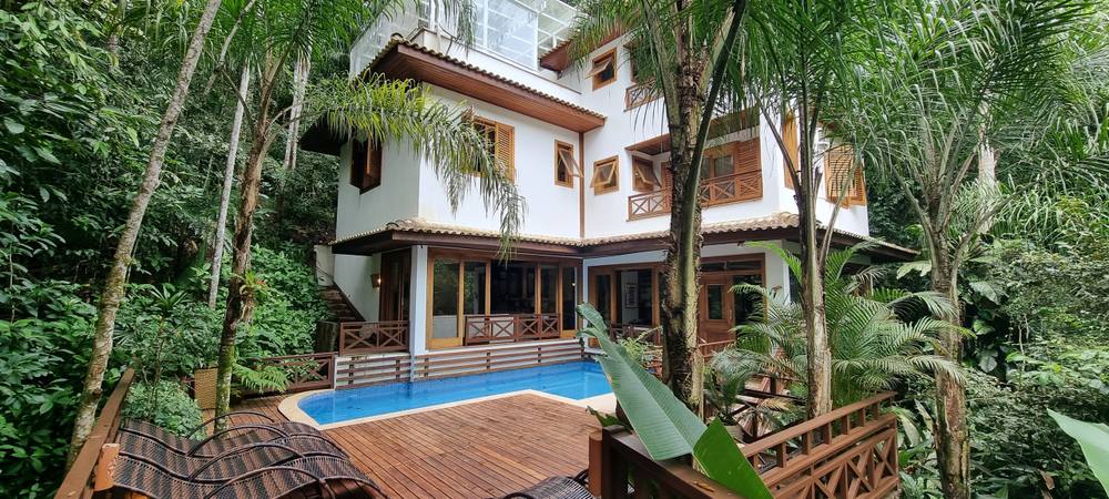 Imóvel no Condomínio Iporanga Guarujá — Villa 403